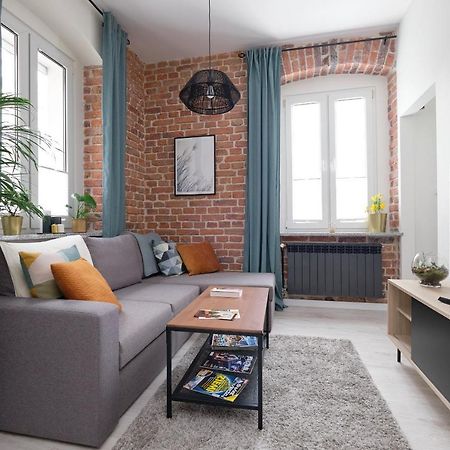 Mikroklimatyczny Apartament Dla 4 Osob - Blisko Szlakow, W Centrum ชกลาร์สกา ปอเรมบา ภายนอก รูปภาพ